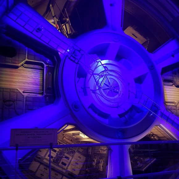 Meet your Posher, Maura - Picture 1 of 1